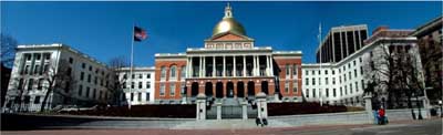 wide pan image of Massachusetts capitol